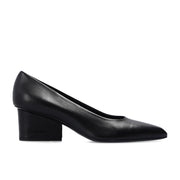 Salvatore Ferragamo Tacones de tacón de cuero Velia 55 para mujer en negro
