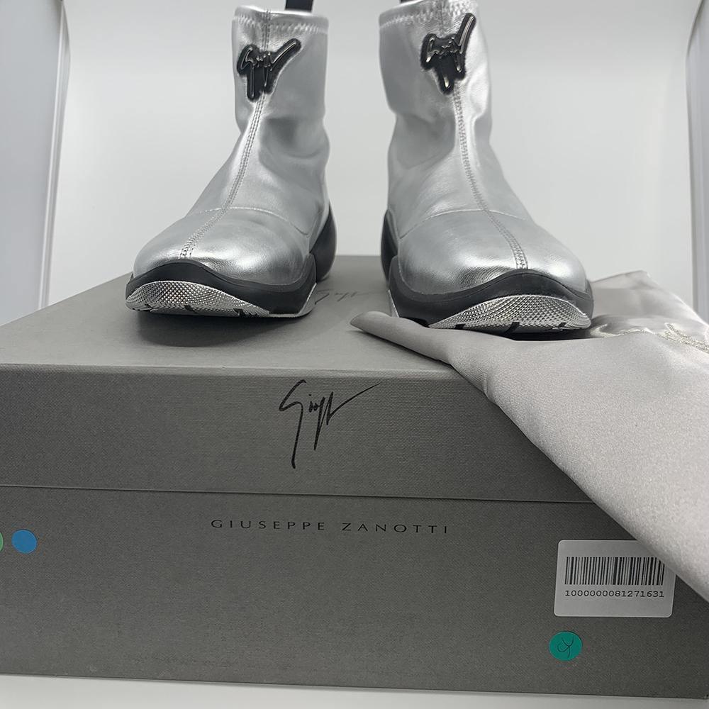 Giuseppe Zanotti Women's Light Jump High Top Sneaker Silver - Year Zero LA