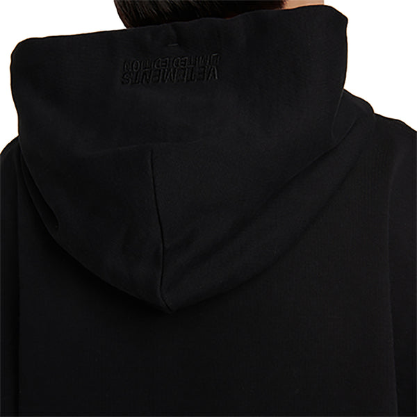 Vetements Women's 'Click Here' Logo Oversized Cotton Sweatshirt in Black